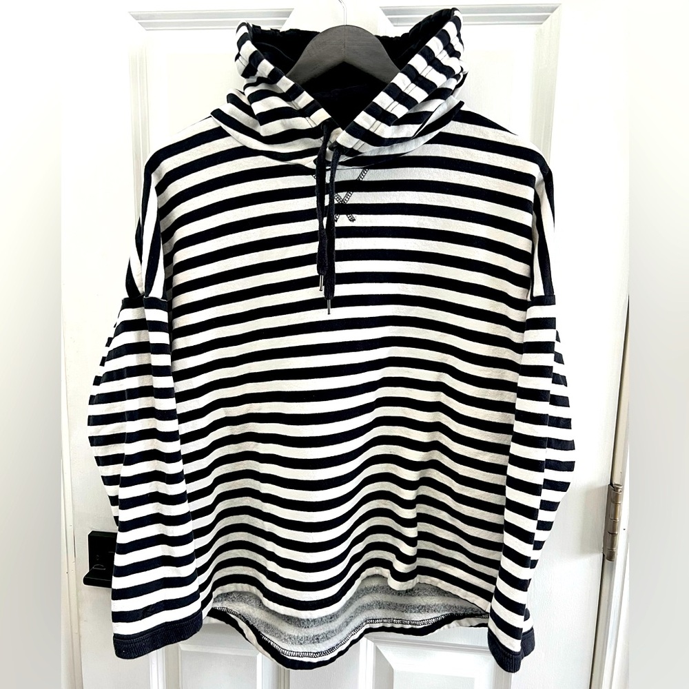 Rusty striped hoodie / EUC